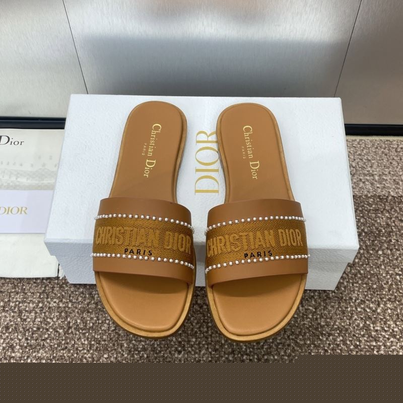 ch**an D*or slippers